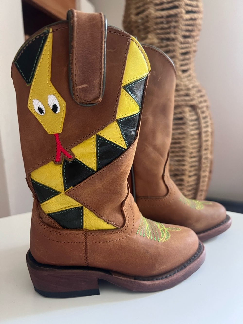 NEVER WORN Toddler Boy Miron Crosby Boots Size 5